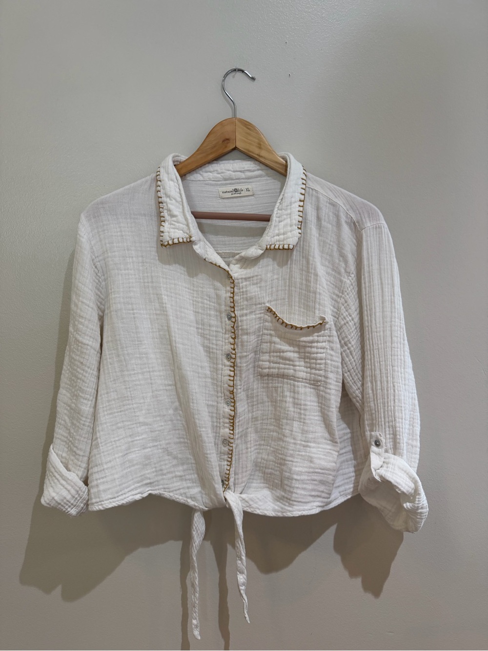NATURAL LIFE White Cotton Tie-Front Button Down Shirt with Tan Stitching XL